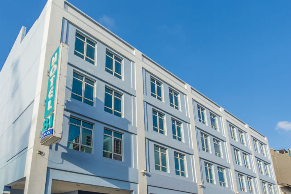 فندق 81 ديكسون